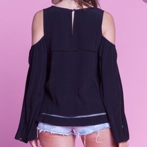 Lovers + Friends REVOLVE Cloud Break Cold Shoulder Black Top Size Medium